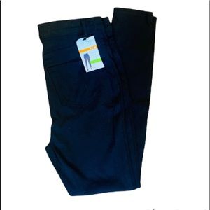 3/$20🍁BLACK SKINNY PULL ON DENIM